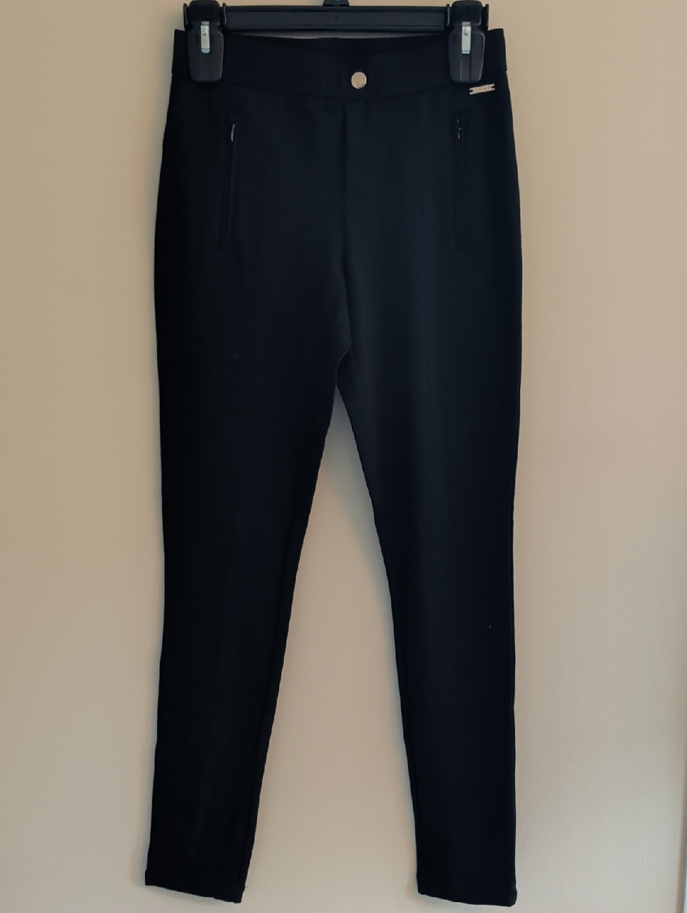 T Tahari Black Stretch Ponte Pants – XS | Pull-On Slim Leg | Like New